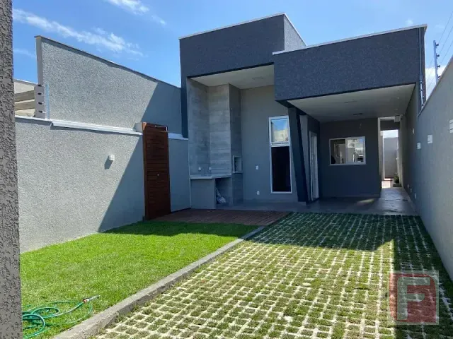 Casa 3 quartos e 1 banheiro, à venda, no bairro Itapema do Norte em Itapoá
