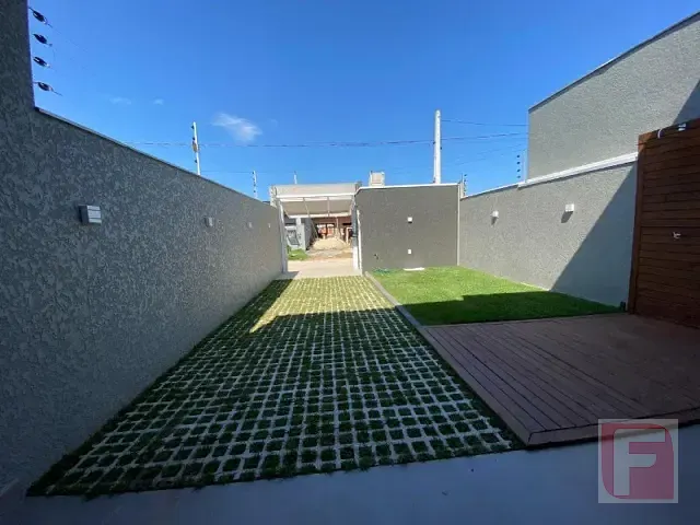 Casa 3 quartos e 1 banheiro, à venda, no bairro Itapema do Norte em Itapoá