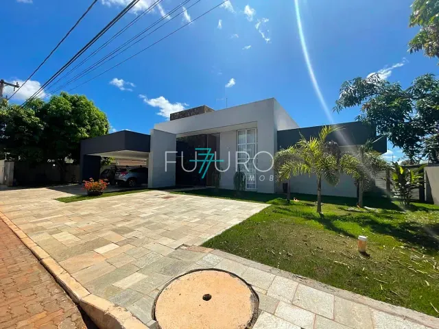 Casa com 1250m² 4 quartos e 5 banheiros, à venda, no bairro Setor Habitacional Jardim Botânico em Brasília