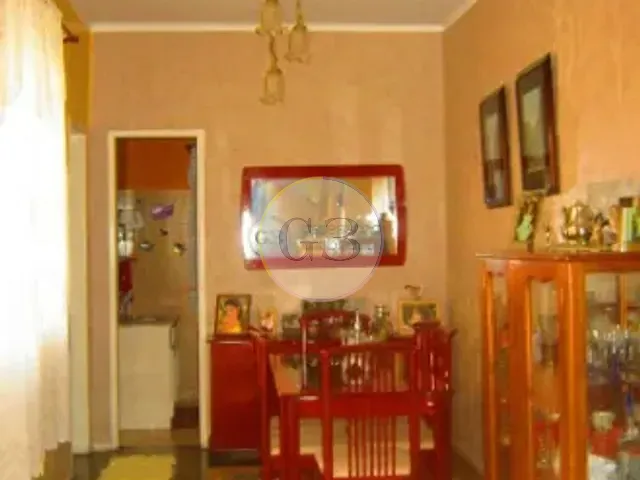 Casa 3 quartos e 2 banheiros, à venda, no bairro Centro em Pelotas