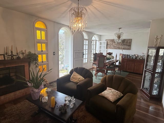 Casa com 180m² 4 quartos e 3 banheiros, à venda, no bairro Centro em Nova Prata