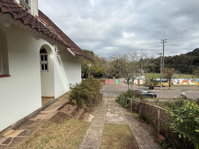 Casa com 180m² 4 quartos e 3 banheiros, à venda, no bairro Centro em Nova Prata