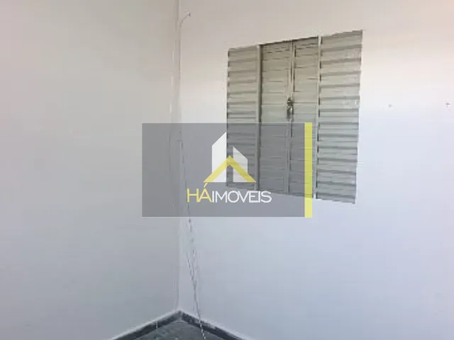 Casa com 50m² 1 quarto e 1 banheiro, para alugar, no bairro Nova Vista em Belo Horizonte