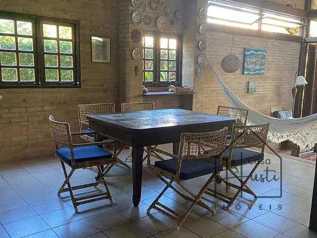 Casa com 403m² 4 quartos e 2 banheiros, à venda, no bairro Guaecá em São Sebastião