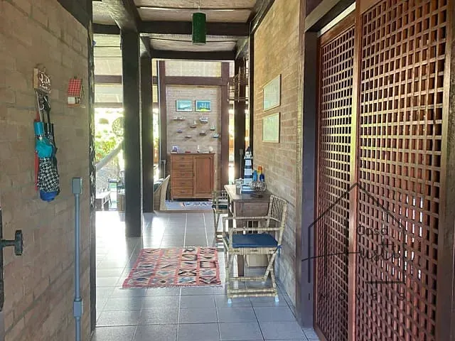 Casa com 403m² 4 quartos e 2 banheiros, à venda, no bairro Guaecá em São Sebastião