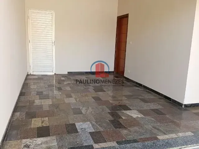 Casa com 188m² 3 quartos e 1 banheiro, para alugar, no bairro Parque Novo Mundo em Americana