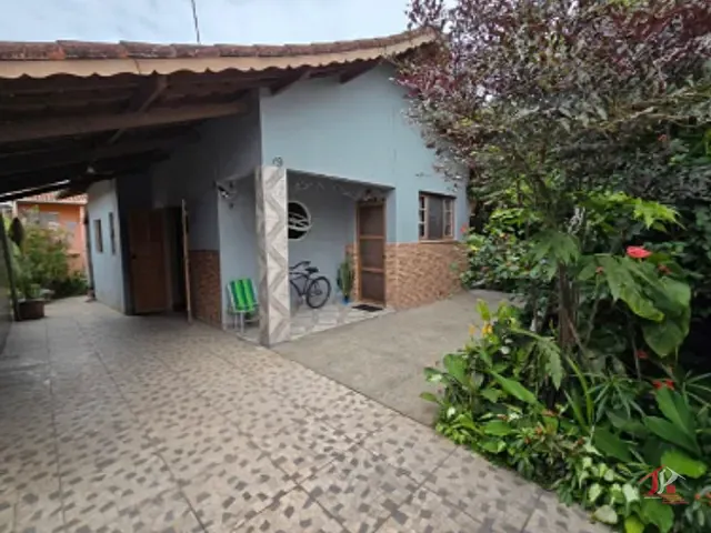 Casa 3 quartos e 2 banheiros, à venda, no bairro Belas Artes em Itanhaém