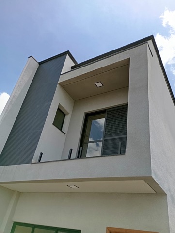 Casa 3 quartos e 2 banheiros, à venda, no bairro Villas do Jaguari em Santana de Parnaíba