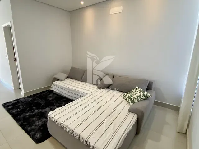 Casa com 250m² 3 quartos e 5 banheiros, à venda, no bairro Parque Brasil 500 em Paulínia