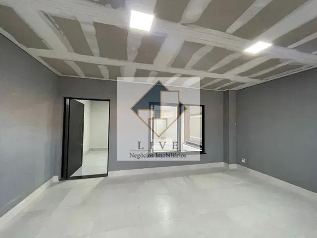 Casa com 150m² 2 quartos e 3 banheiros, à venda, no bairro Parque Residencial Jaguari em Americana