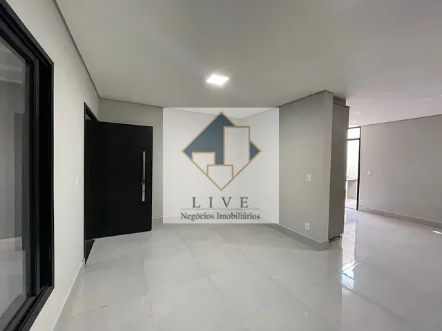 Casa com 150m² 2 quartos e 3 banheiros, à venda, no bairro Parque Residencial Jaguari em Americana