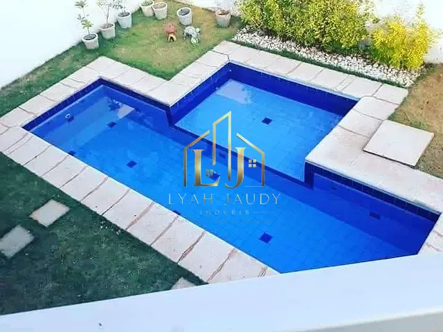 Casa com 450m² 4 quartos e 7 banheiros, à venda, no bairro Jardim Itália em Cuiabá