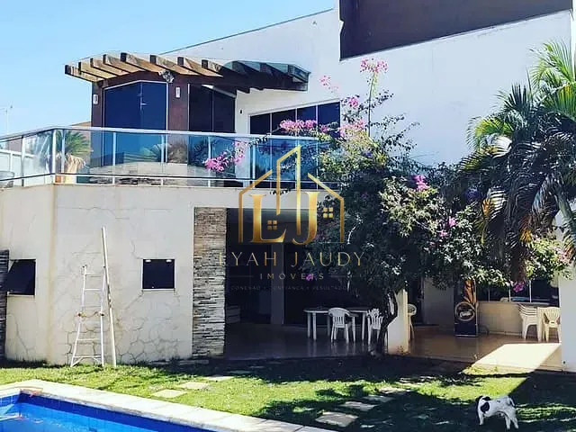 Casa com 450m² 4 quartos e 7 banheiros, à venda, no bairro Jardim Itália em Cuiabá
