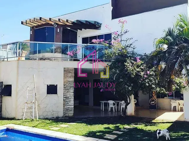 Casa com 450m² 4 quartos e 7 banheiros, à venda, no bairro Jardim Itália em Cuiabá