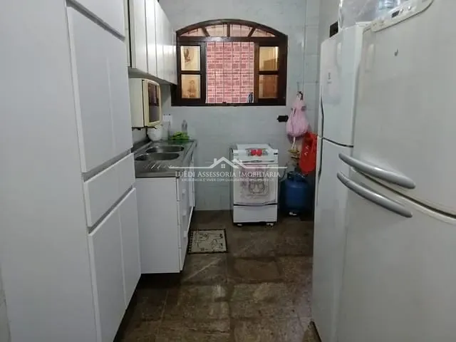 Casa com 260m² 3 quartos e 3 banheiros, à venda, no bairro Esmeralda em Praia Grande