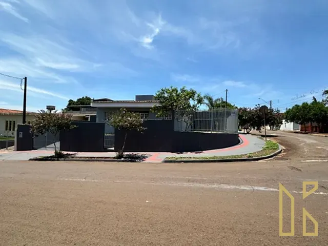 Casa 2 quartos e 1 banheiro, à venda, no bairro Nova em Londrina