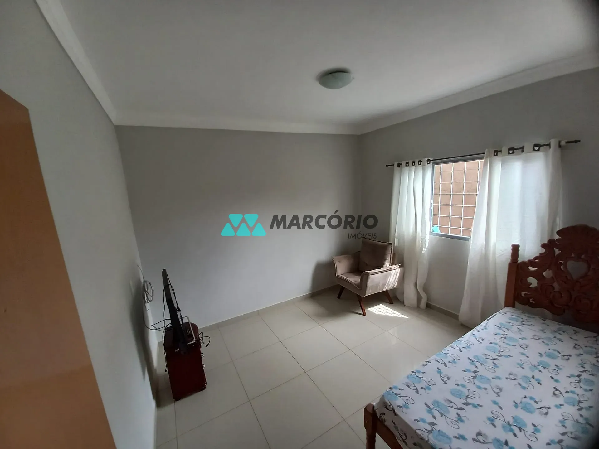 Sobrado, 6 quartos, 306 m² - Foto 4