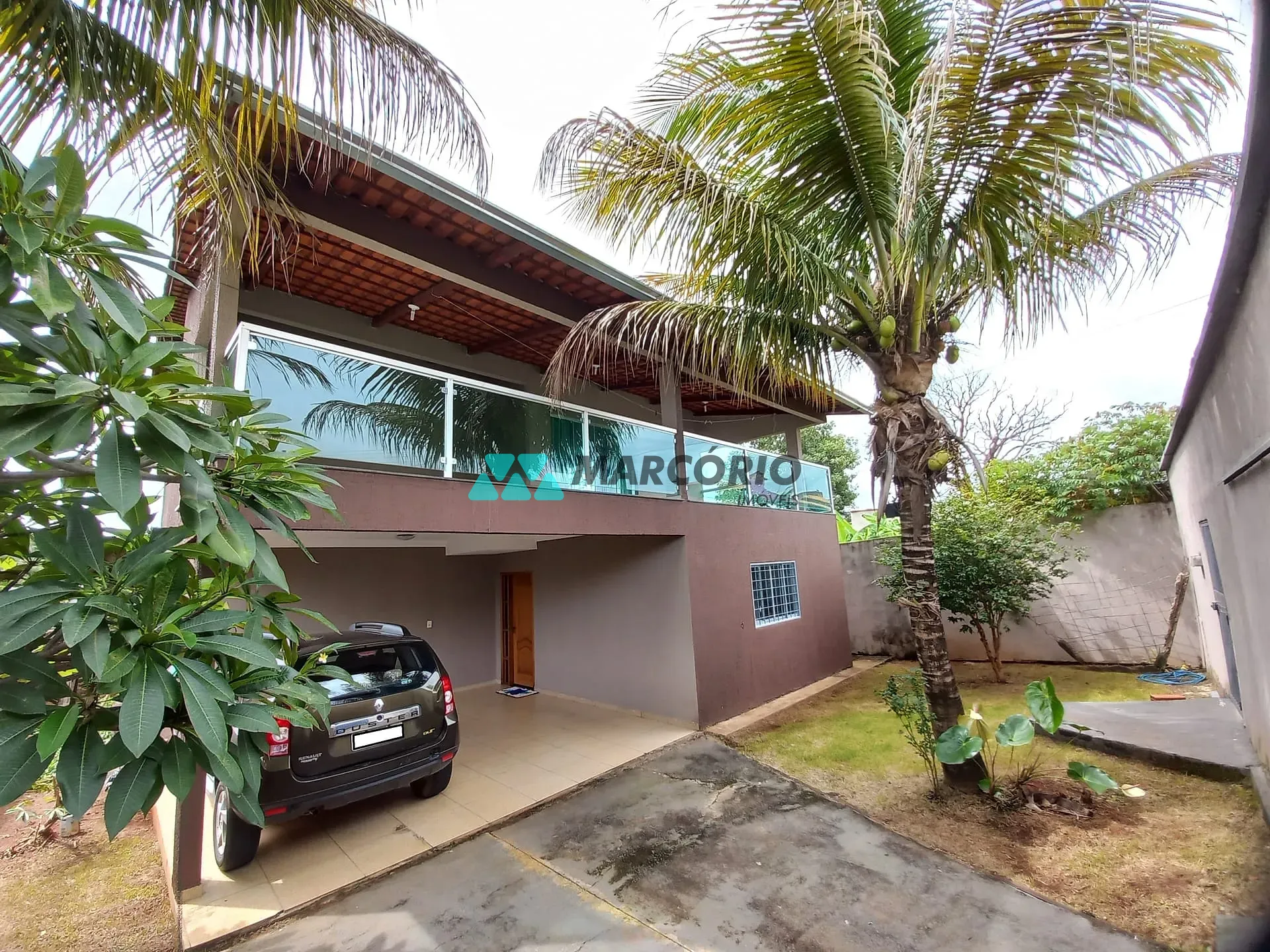 Sobrado, 6 quartos, 306 m² - Foto 1