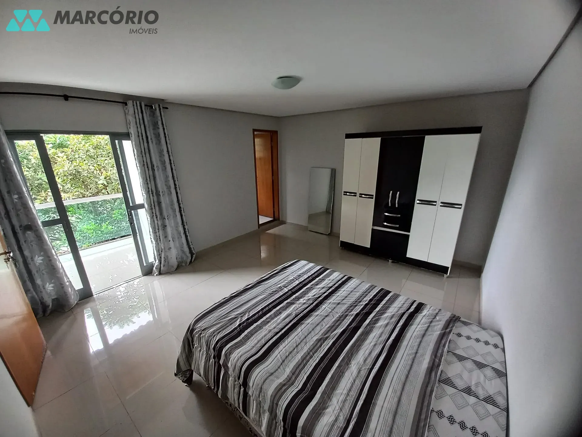 Sobrado, 6 quartos, 306 m² - Foto 26