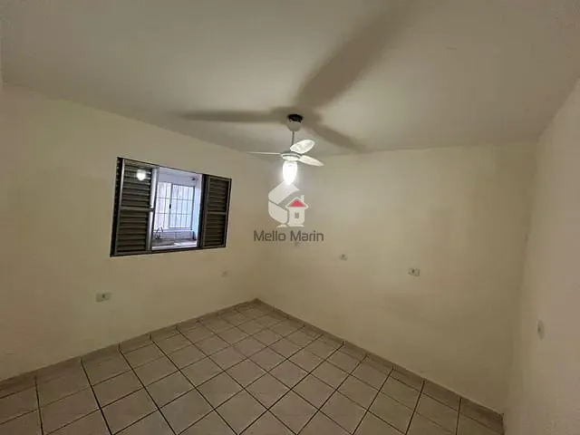 Casa 1 quarto e 1 banheiro, para alugar, no bairro Jardim Bonança em Osasco