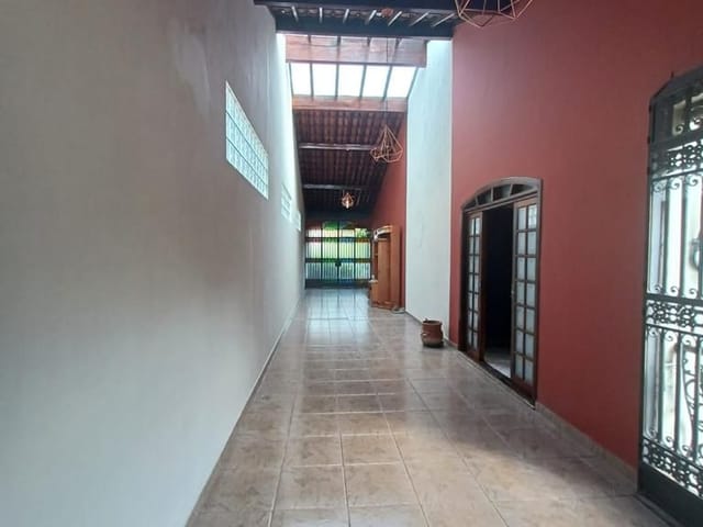 Casa com 65m² 4 quartos e 3 banheiros, para alugar, no bairro Vila Valqueire em Rio de Janeiro