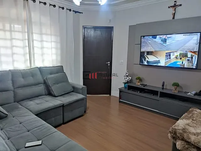 Casa com 304m² 3 quartos e 3 banheiros, à venda, no bairro Jardim Esperança em Cambé