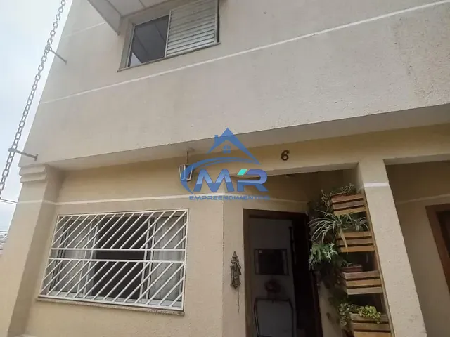 Casa 3 quartos e 2 banheiros, à venda, no bairro Vila Paranaguá em São Paulo