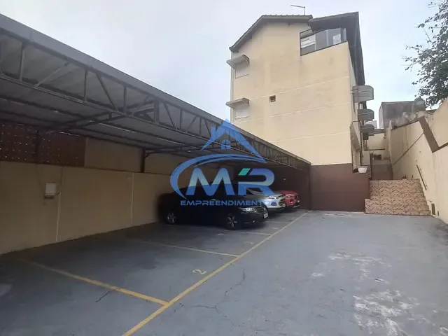 Casa 3 quartos e 2 banheiros, à venda, no bairro Vila Paranaguá em São Paulo