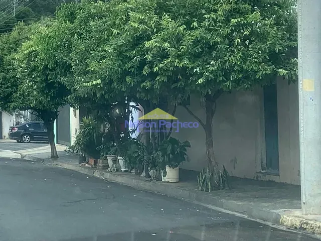 Casa com 165m² 2 quartos e 2 banheiros, à venda, no bairro Vila Marchioreto em Capivari
