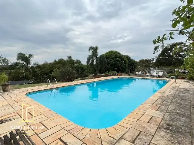 Casa 3 quartos e 2 banheiros, à venda, no bairro Chácara Flora em Valinhos