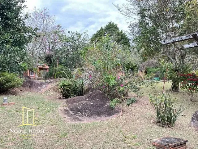 Casa 3 quartos e 2 banheiros, à venda, no bairro Chácara Flora em Valinhos