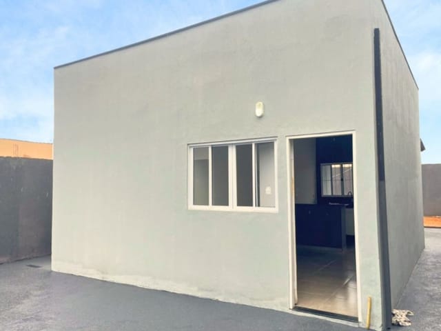Casa com 180m² 2 quartos e 1 banheiro, à venda, no bairro Residencial Vida Nova Olímpia IV em Olímpia