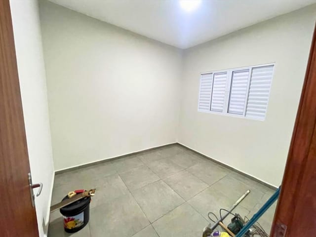 Casa com 180m² 2 quartos e 1 banheiro, à venda, no bairro Residencial Vida Nova Olímpia IV em Olímpia