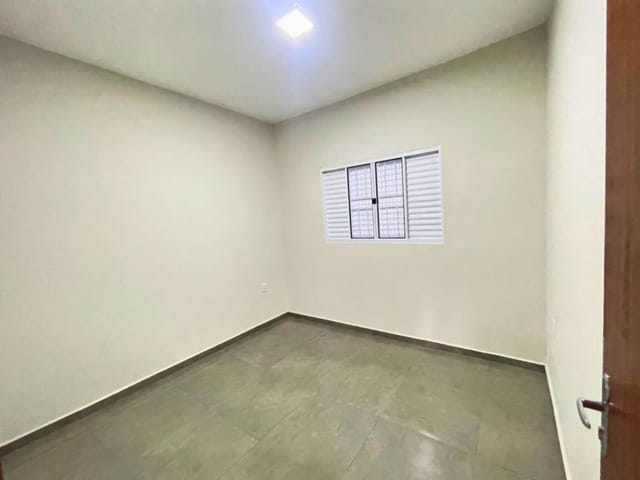 Casa com 180m² 2 quartos e 1 banheiro, à venda, no bairro Residencial Vida Nova Olímpia IV em Olímpia