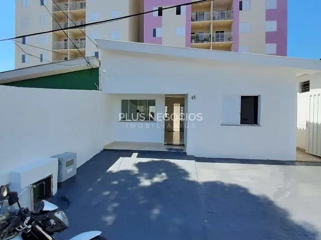 Casa 2 quartos e 1 banheiro, à venda, no bairro Recreio Marajoara em Sorocaba