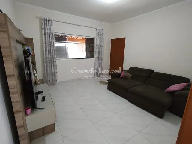 Casa com 200m² 3 quartos e 2 banheiros, à venda, no bairro Vila Primavera em Jaguariúna