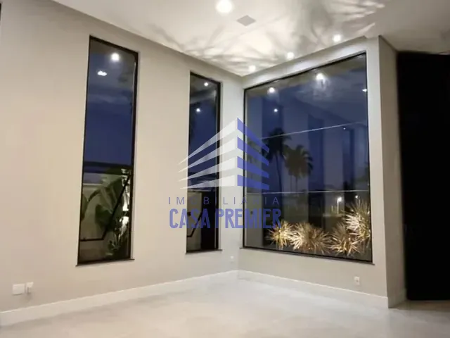 Casa 3 quartos e 2 banheiros, à venda, no bairro Nossa Senhora da Vitória em Ilhéus
