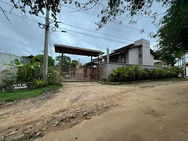 Casa com 155m² 2 quartos e 2 banheiros, à venda ou para alugar, no bairro Arraial D'Ajuda em Porto Seguro