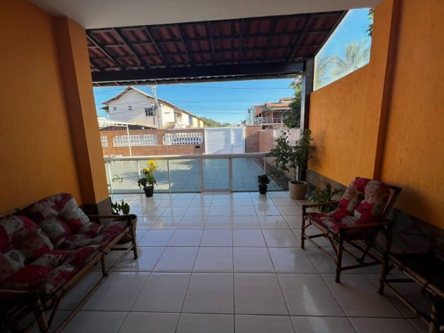 Casa com 600m² 7 quartos e 6 banheiros, à venda, no bairro Recreio em Rio das Ostras
