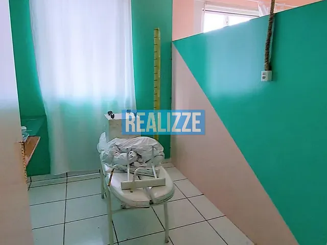 Casa com 373m² 2 quartos e 1 banheiro, à venda ou para alugar, no bairro centro em Marau