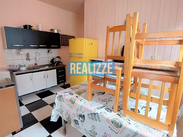 Casa com 373m² 2 quartos e 1 banheiro, à venda ou para alugar, no bairro centro em Marau