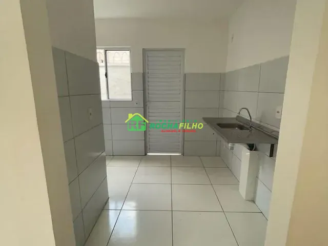 Casa com 53m², para alugar, no bairro Vale do Gavião em Teresina