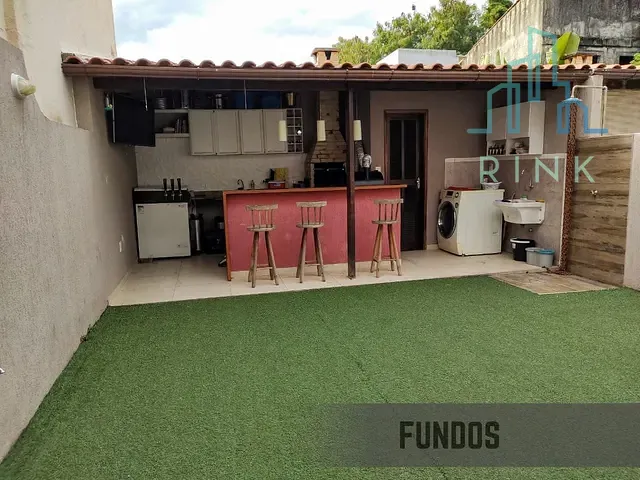 Casa com 180m² 3 quartos e 5 banheiros, à venda, no bairro Itaipu em Niterói
