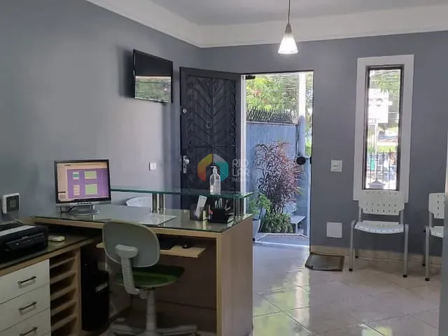 Casa com 90m², à venda, no bairro Paraíso em São Gonçalo