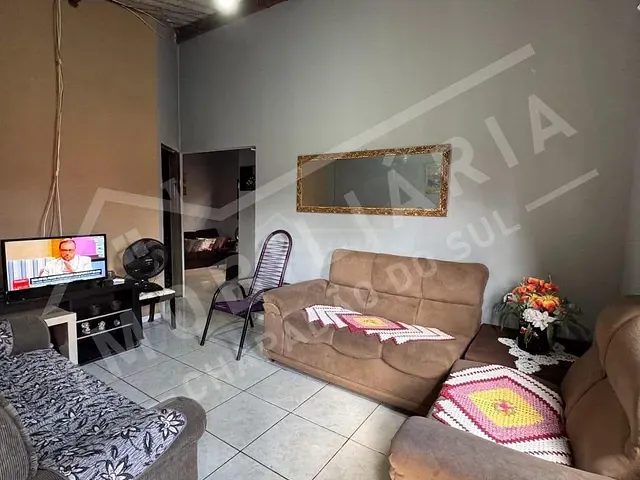 Casa 2 quartos e 1 banheiro, à venda, no bairro ESPATODIA em Chapadão do Sul