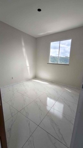 Casa 2 quartos e 1 banheiro, à venda, no bairro Petrópolis em Santa Luzia