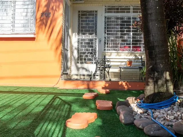 Casa 3 quartos e 2 banheiros, à venda, no bairro Teresópolis em Porto Alegre
