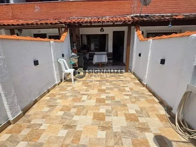 Casa 1 quarto e 2 banheiros, à venda, no bairro Vila Blanche em Cabo Frio