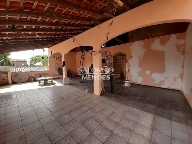 Casa com 400m² 5 quartos e 3 banheiros, à venda, no bairro Cidade Nova em Ananindeua