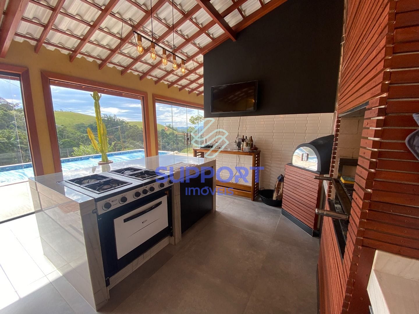 Casa à venda com 3 quartos, 300m² - Foto 15